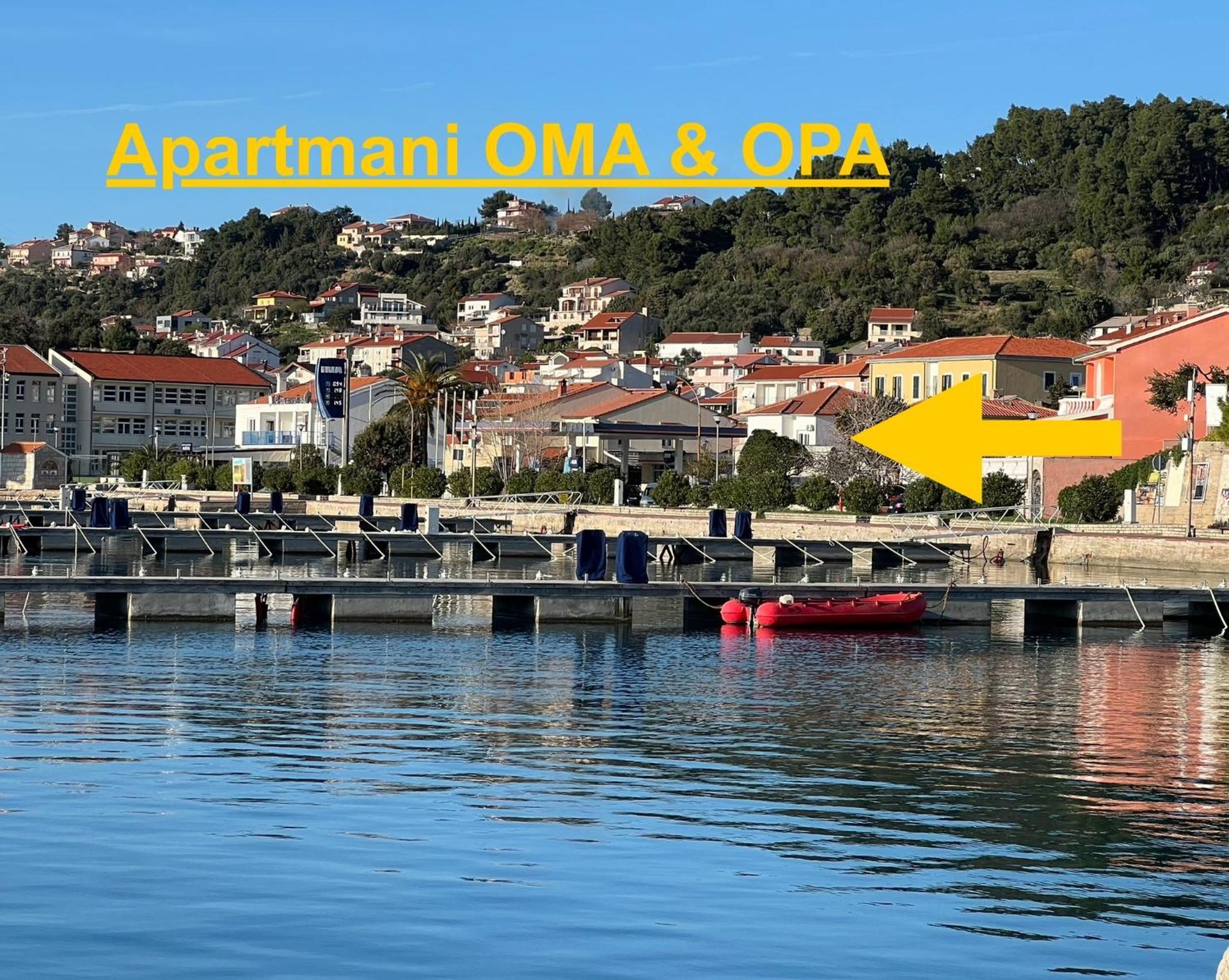 Apartaments Oma & Opa Banjol Exterior photo